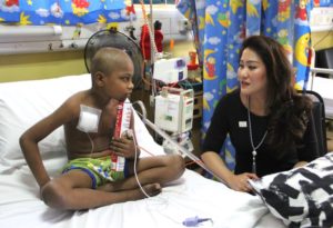 Dato’ Kamisah Helps Family of a Child Patient