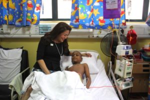 Dato’ Kamisah Helps Family of a Child Patient